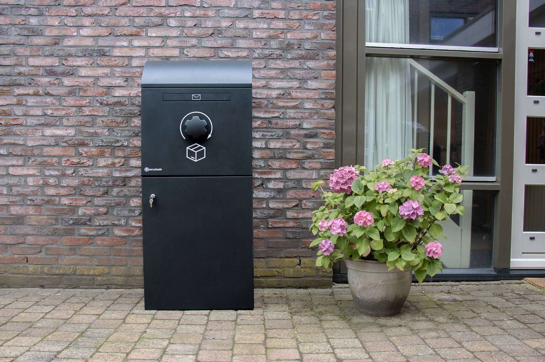 Parcelsafe zwart bloem